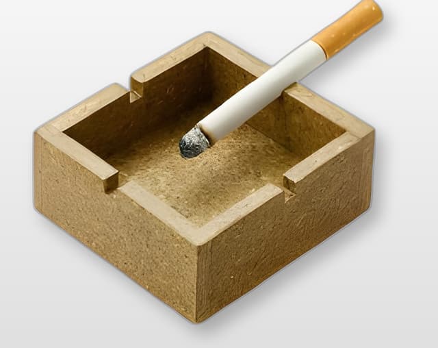 Ashtray — view 2