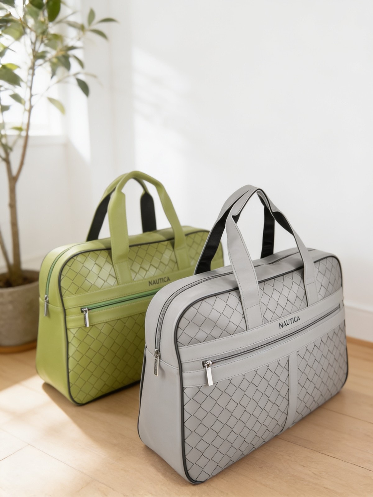 Nautica Duffle Bag Checks — corporate gift with your logo | ZYFTT