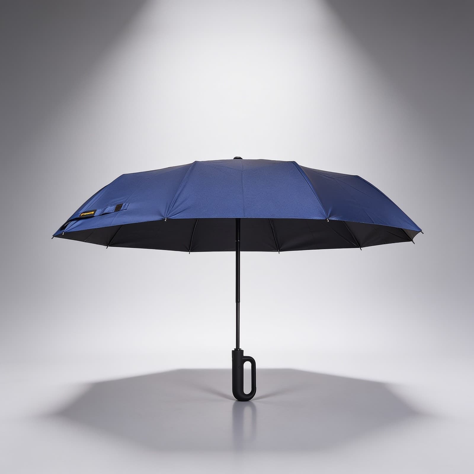 Klipp Automatic Open-Close Umbrella With Carabiner alternate