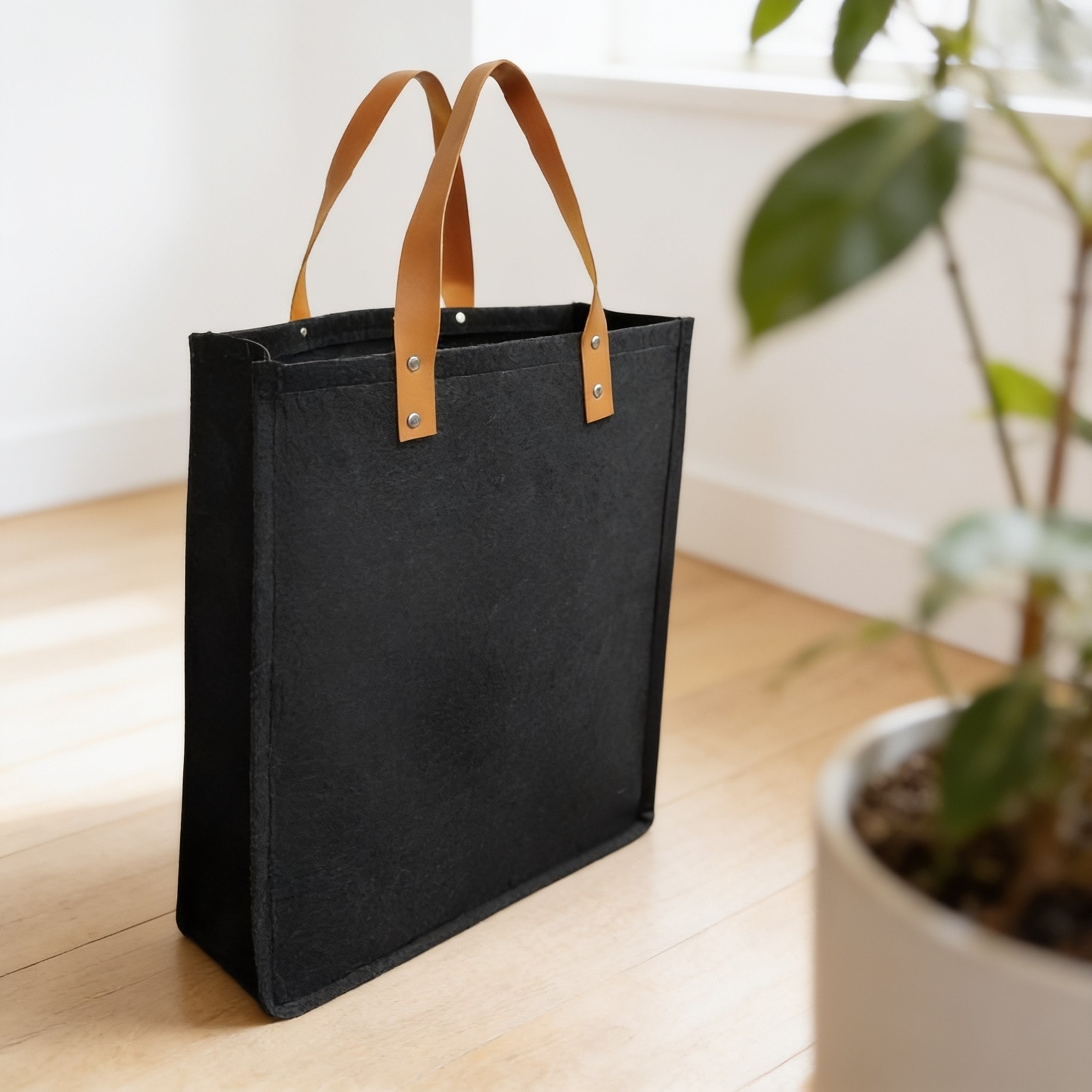 Climate Felt Black Bag — corporate gift with your logo | ZYFTT